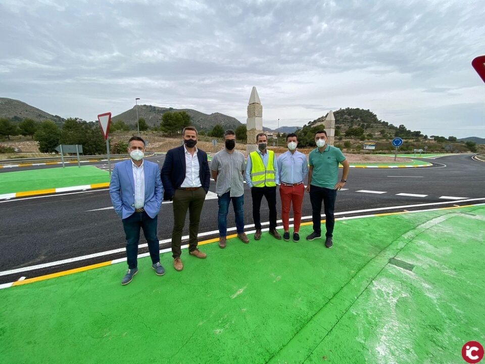 La Diputación finaliza las obras de mejora de la seguridad vial de la carretera que une La Romana y Monóvar con una inversión de 240.000 euros