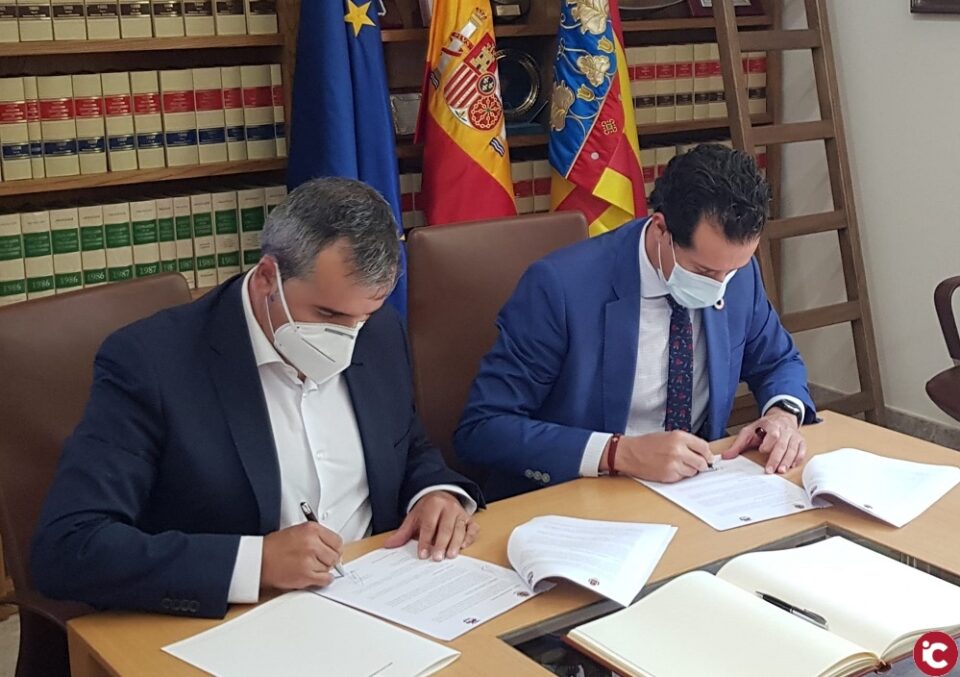 El Ayuntamiento de Elda firma un convenio con el de Aspe para compartir de manera recíproca sus respectivas Bolsas de Empleo