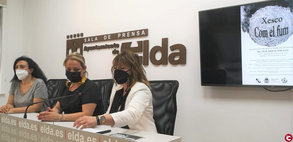 El Museo del Calzado de Elda acoge la exposición de pinturas 'Com el fum'