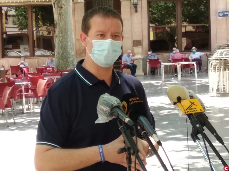 (PP). Sergio Puerto afirma que el horario del cierre peatonal del Parque los fines de semana perjudica a los comercios del centro