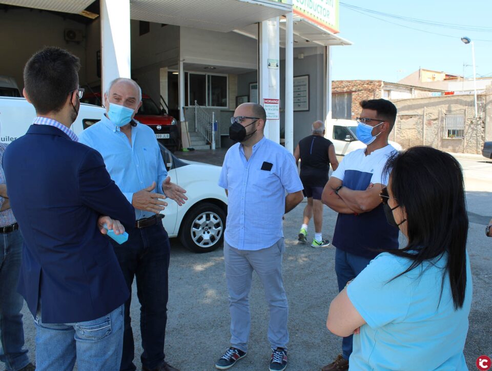 El director general de Obras Pública visita las obras realizadas por Conselleria en Novelda