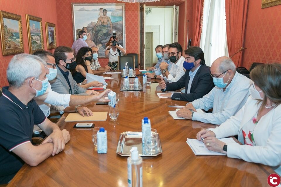 Ayuntamiento y Consell encargan un informe sobre las causas de los daños del edificio de ciclos formativos del IES Virgen del Remedio