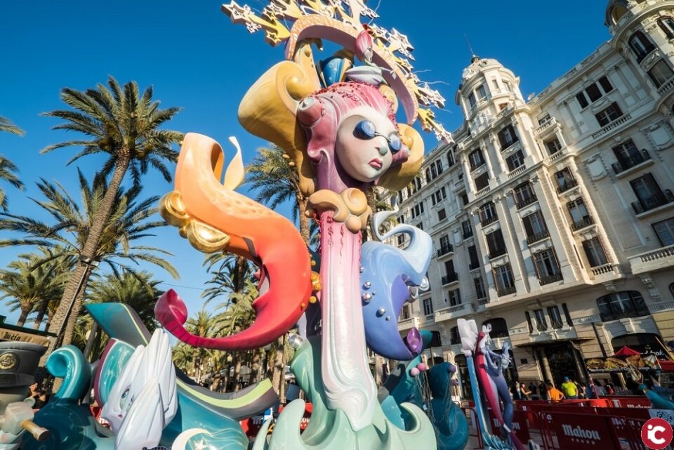 Treinta ninots de carrer se situarán en las calles y plazas de Alicante del 20 al 25 de junio