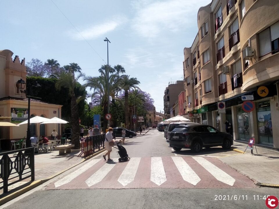 PP ASPE: El PP confía alcanzar un acuerdo satisfactorio para comerciantes y hosteleros de la zona del Parque