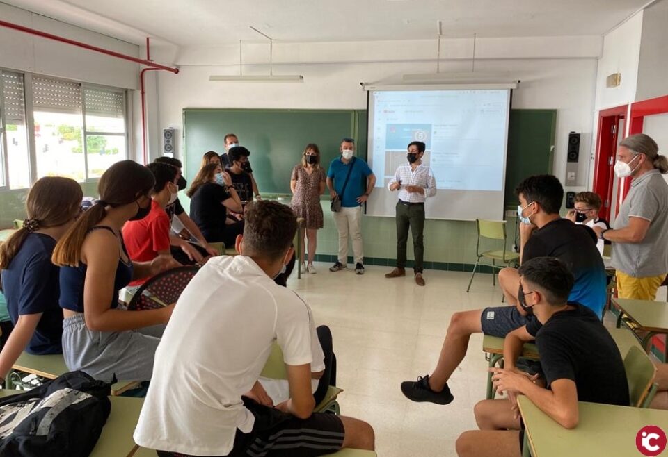 Seleccionados los ocho jóvenes que integrarán el grupo de corresponsales juveniles de los institutos de El Campello