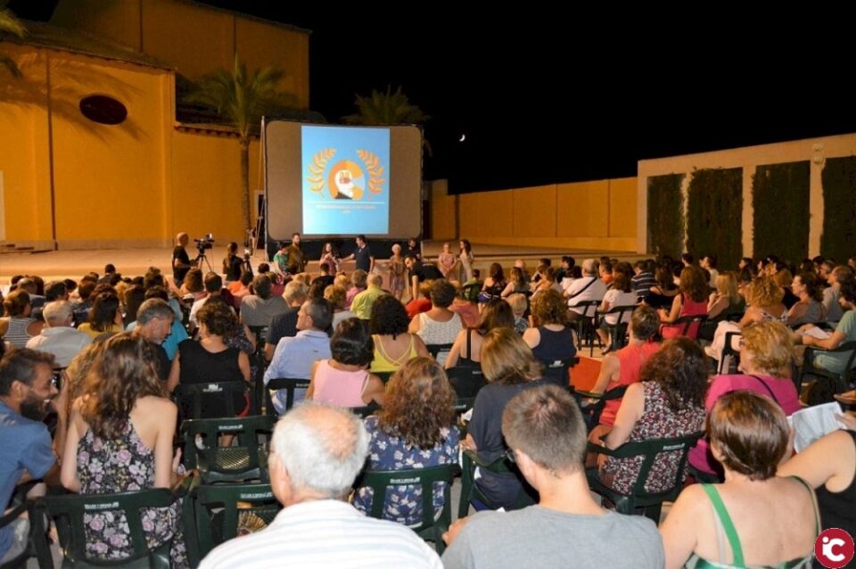 La Concejalía de Fiestas pone en marcha la octava edición del Festival Internacional de Cine Pequeño de Aspe