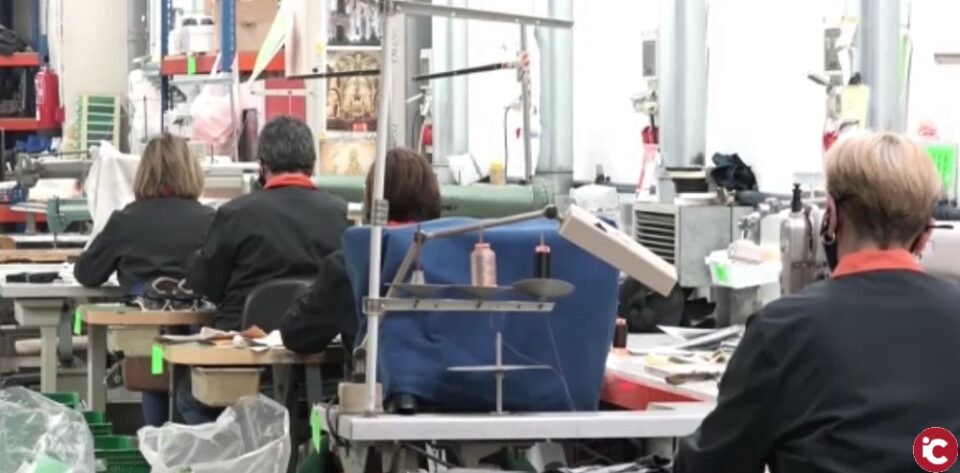 Las aparadoras se manifiestan ante el Ministerio de Trabajo