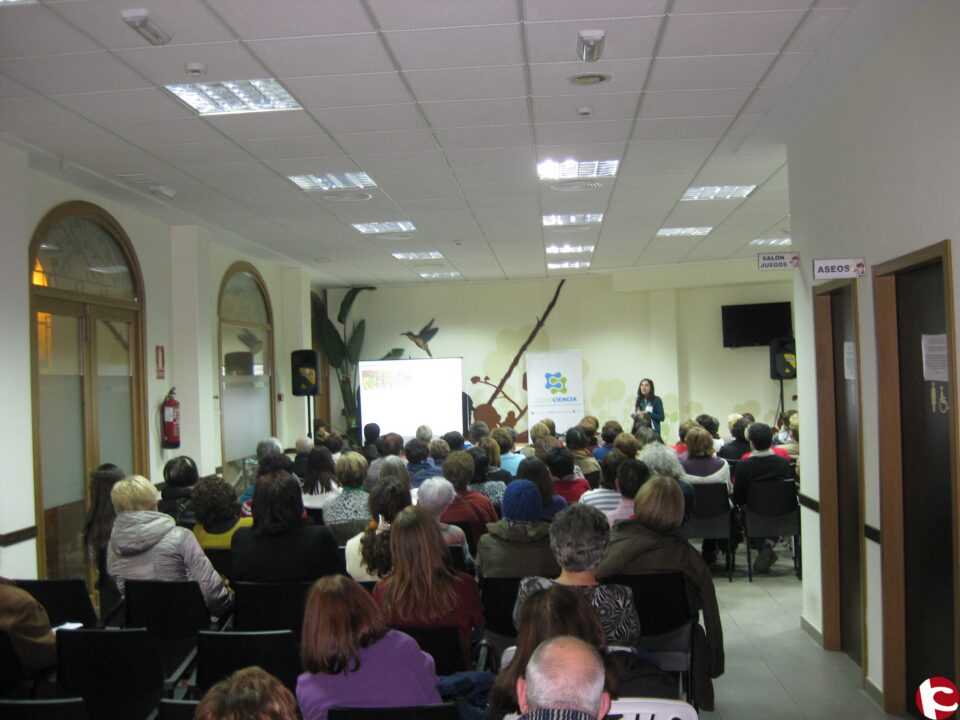109 personas disfrutaron de la charla sobre el chocolate del proyecto Ciudad Ciencia