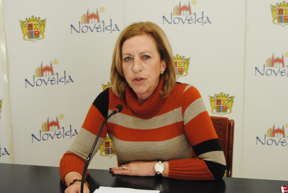 La concejalía de la Mujer organiza la feria de artesanía El poblado de la igualdad que se celebra el fin de semana en la Glorieta