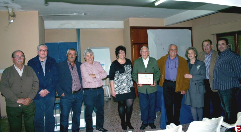 El PP de Monforte homenajea a Antonio Cantó Fernández fundador de Alianza Popular