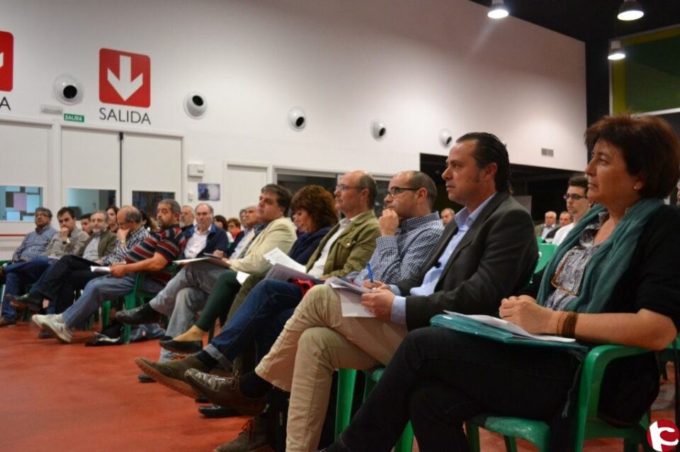 Refrendado en asamblea el Reglamento del Foro Económico y Social de Villena
