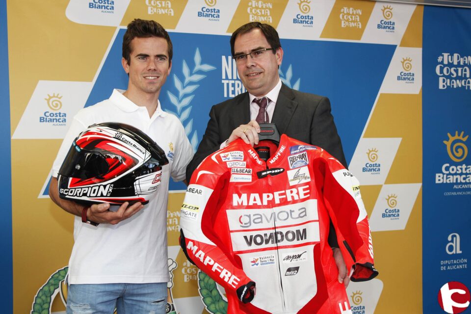 Nico Terol lucirá la imagen de la Costa Blanca en el mono y el casco en todos los circuitos en los que compita