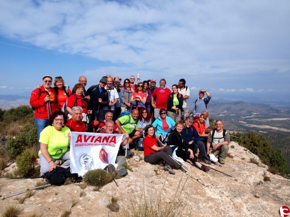 AVIANA EN LA SIERRA DE LA ARGUEÑA