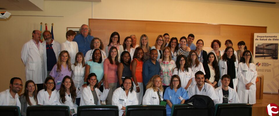 21 residentes inician su especialización en el Departamento de Salud de Elda