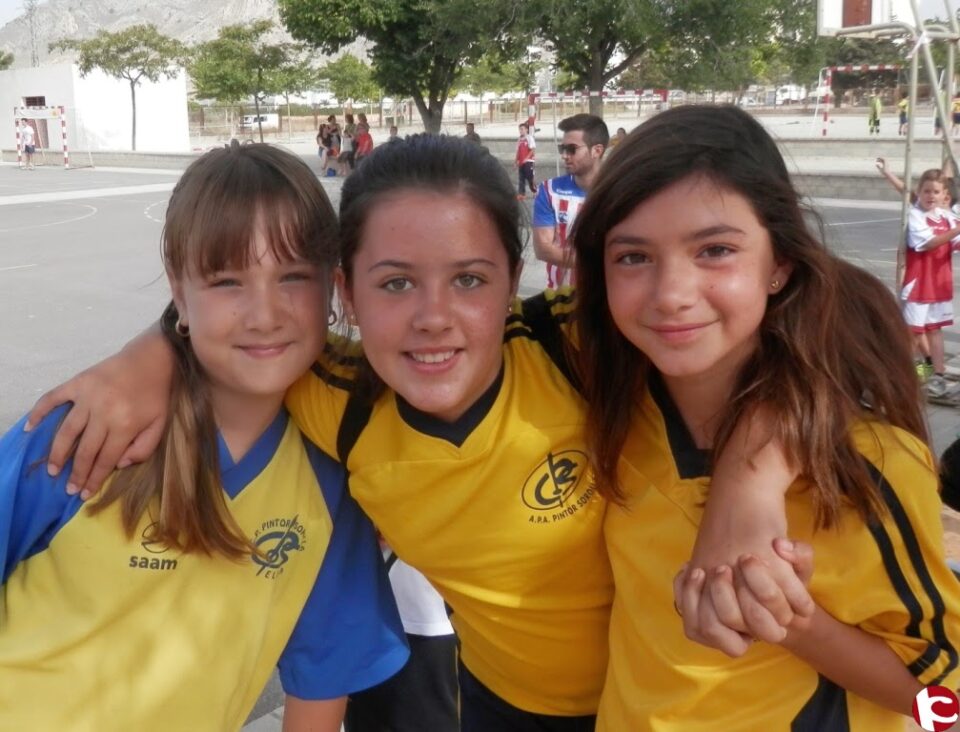 Video y clasificaciones del tradicional Torneo de Balonmano Escolar Memorial NANO