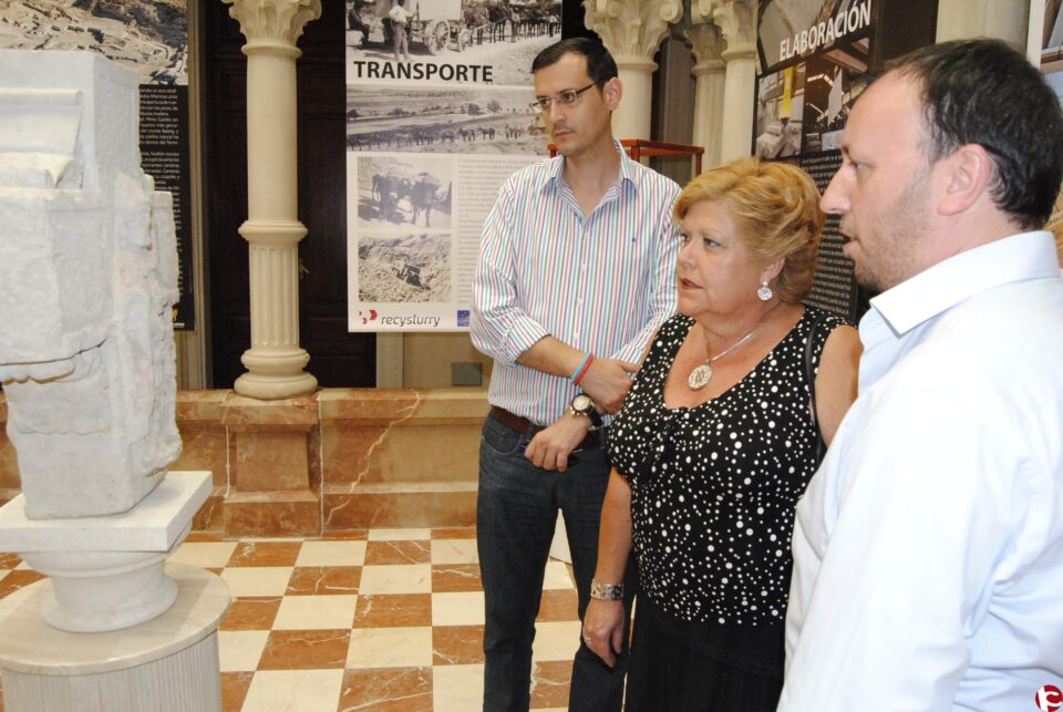 INAUGURACION EXPOSICIÓN "FETS DE PEDRA"