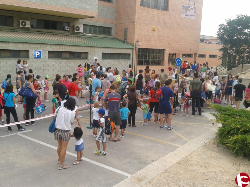 LA ESCUELA DE VERANO MUNICIPAL ARRANCA CON MASIVA PARTICIPACIÓN DE NIÑOS Y NIÑAS