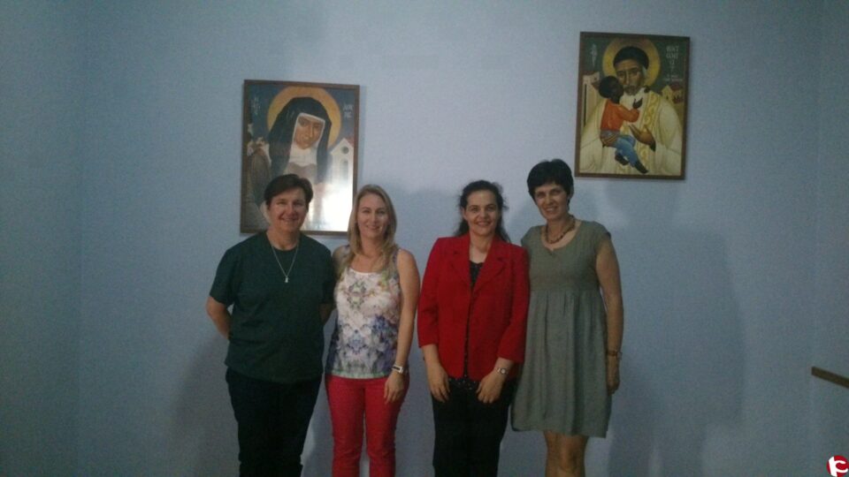 EL COLEGIO NTRA. SRA. DE LOS DOLORES COLABORA CON CÁRITAS