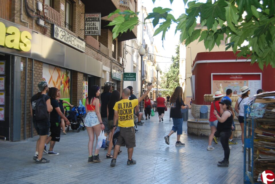 La promotora del Aupa Lumbreiras y el Leyendas del Rock ofrecen entorno a 20 puestos de trabajo para los festivales de música