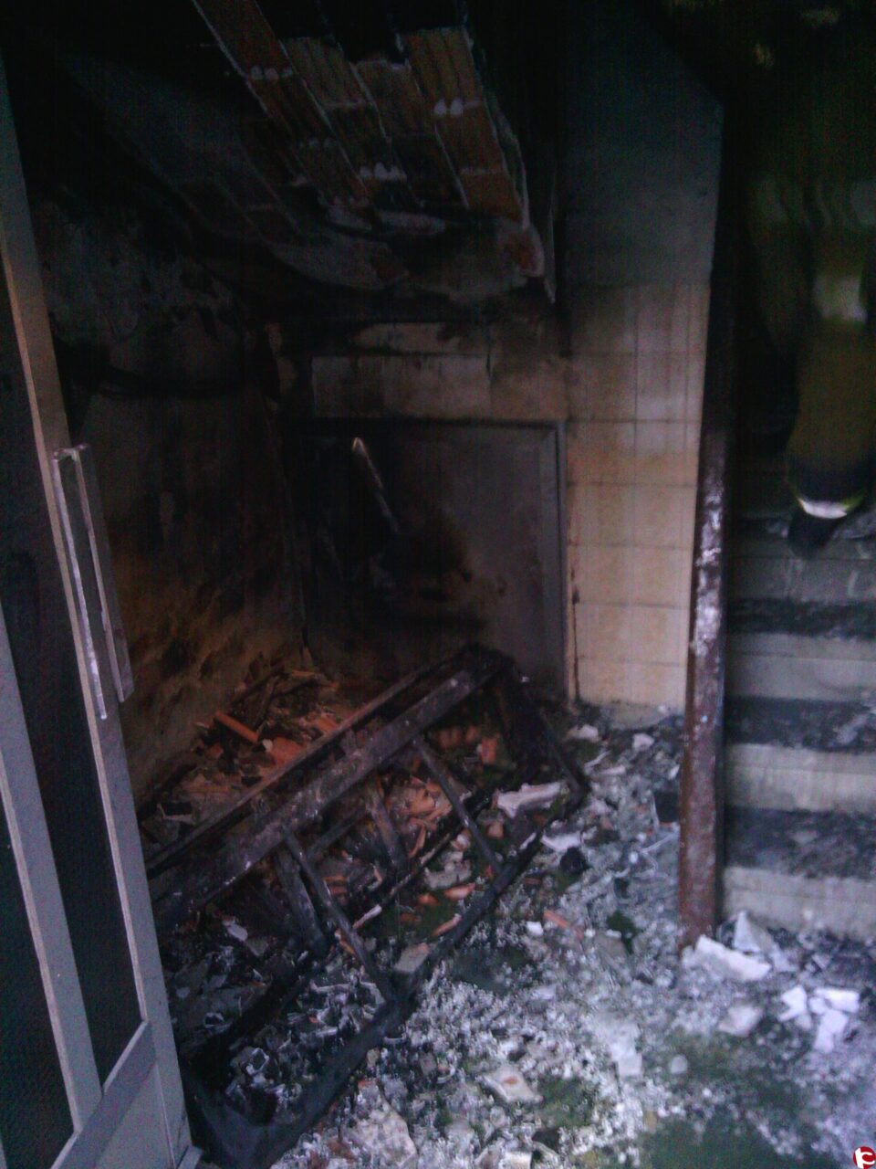 Nuevo incendio en la casa de los radio-aficionados de Villena