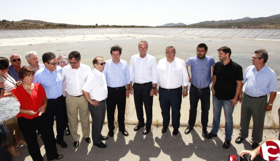 Fabra califica como histórica la llegada del agua y calcula que beneficiará a más de 16.000 regantes