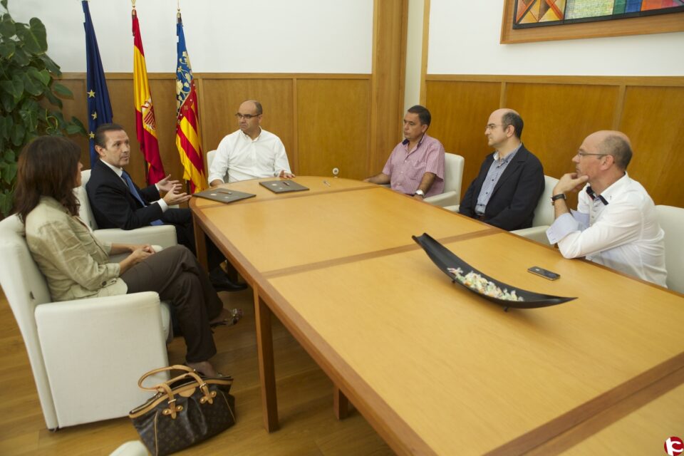 La Universidad de Alicante y el Club Unesco crearán una Cátedra de Estudios Árabes e Islámicos