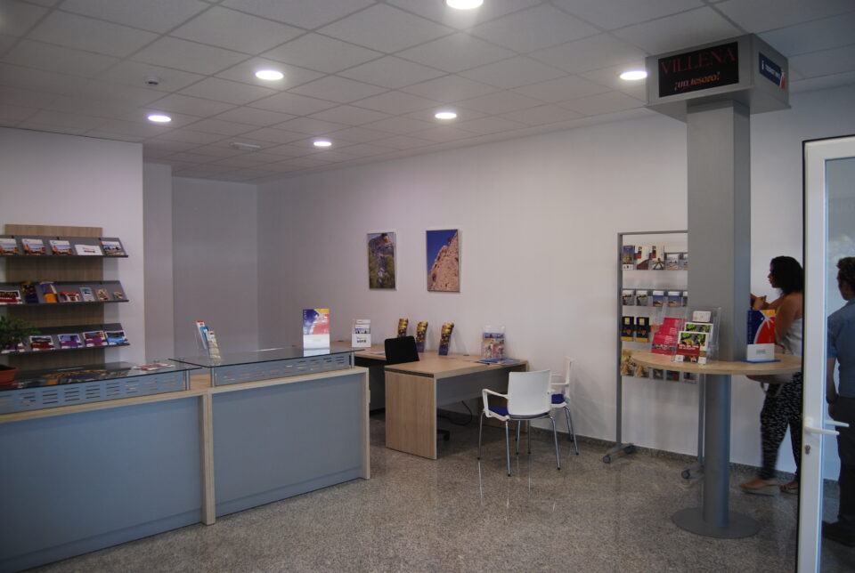 Inaugurada la Oficina de Turismo en la estación AVE