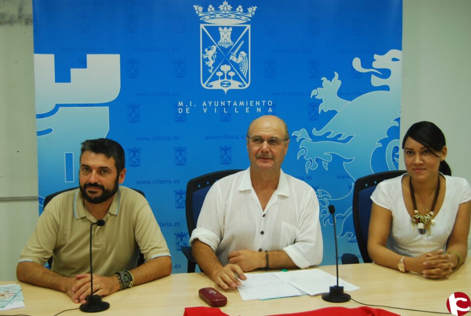 La recogida de tapones en la Romería de la Virgen se realizará mediante 75 papeleras situadas a lo largo del recorrido