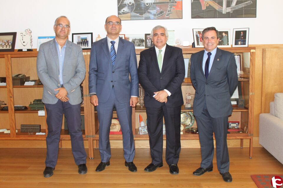 La UA trabaja para ser el primer centro español en colaborar con la OMS en materia de promoción de la salud