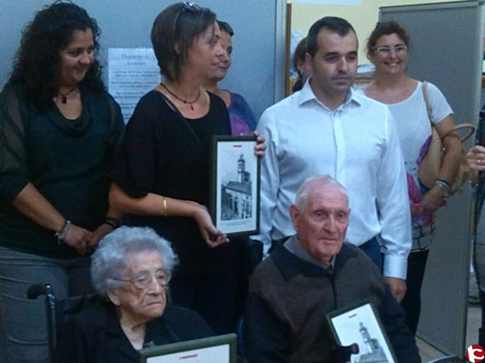 El Consistoria aspense celebra por primera vez el Día del Mayor con una clase de gimnasia