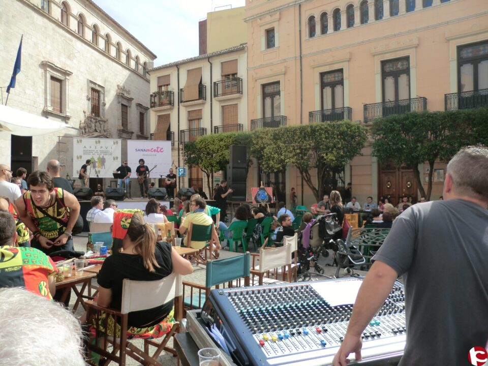 GRAN AFLUENCIA EN EL ACTO DE PRESENTACION DE LA FUNDACION SANAMENTE