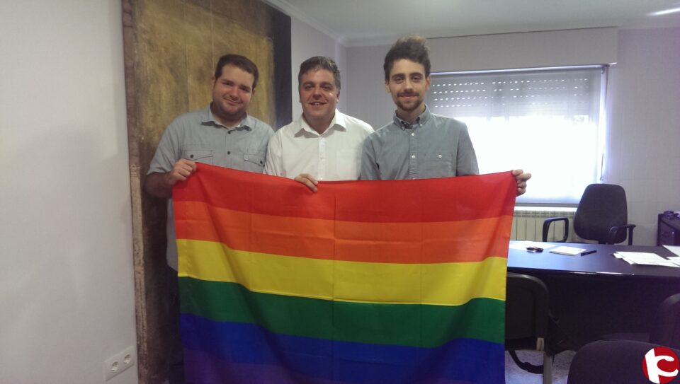 EL PSOE COLABORARA CON DIVERSITAT LGTBI