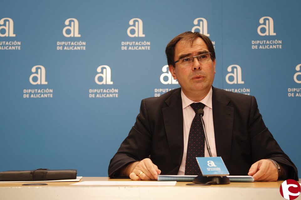 Un total de 120 municipios y 36 asociaciones alicantinas se benefician del Plan de Ayudas del Patronato Costa Blanca