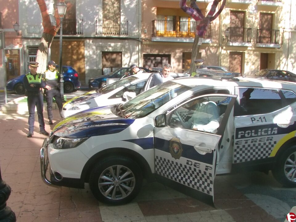 Petrer opta por el sistema de "renting" para renovar su flota de vehículos policiales