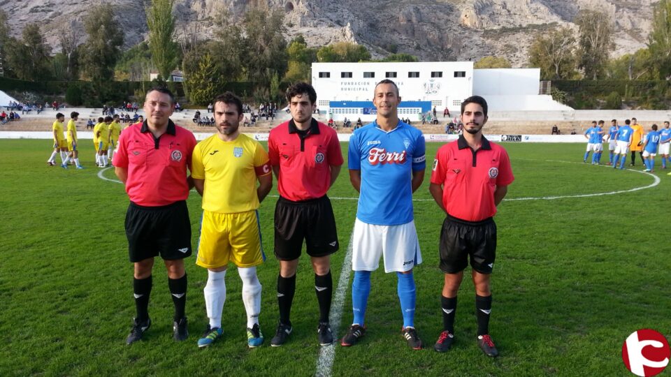 2-1 IMPORTANTE VICTORIA DEL VILLENA FRENTE AL CAMPELLO. Imágenes del Partido íntegro