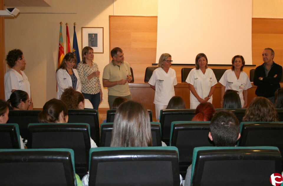 22 estudiantes de Enfermería y 4 de Nutrición inician sus prácticas en el Departamento de Salud de Elda