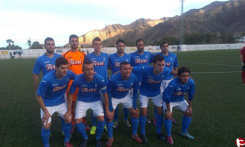 EL VILLENA C.F. GOLEADO EN COX