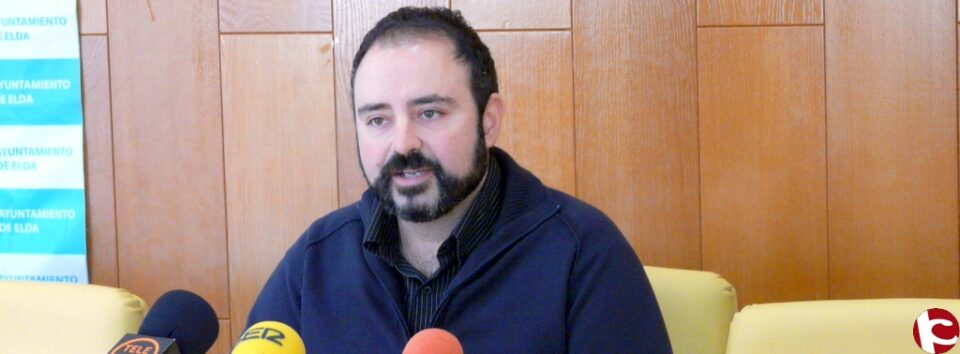 El PSOE califica de despilfarro que inyecten 30.000 euros más a Turismo