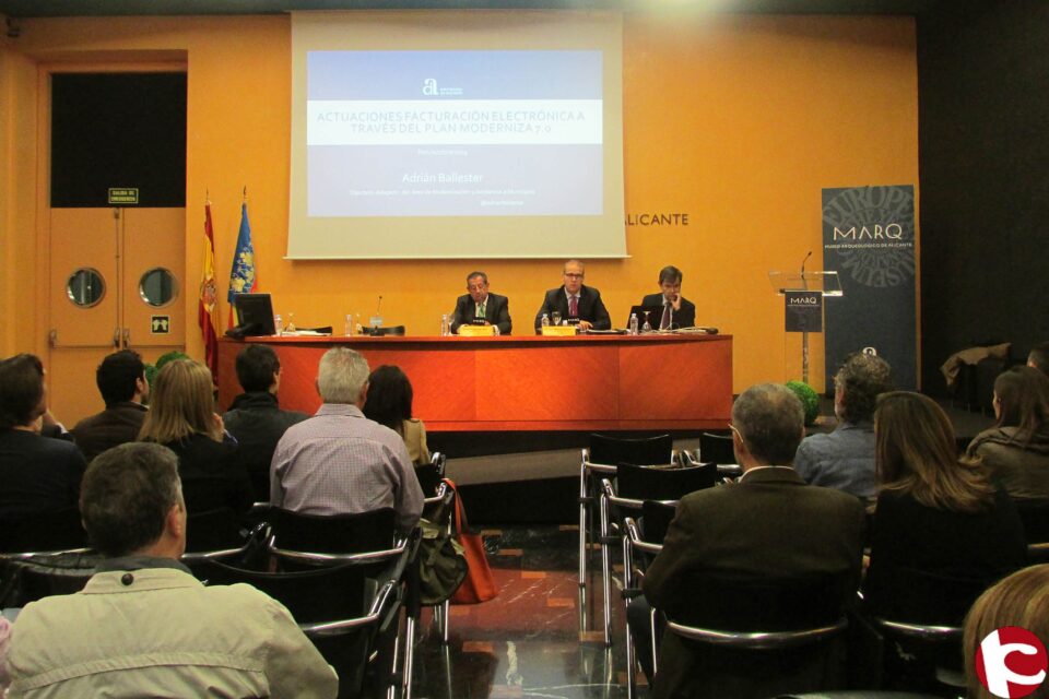 La Diputación de Alicante realizará el inventario de bienes a los municipios de menos de mil habitantes