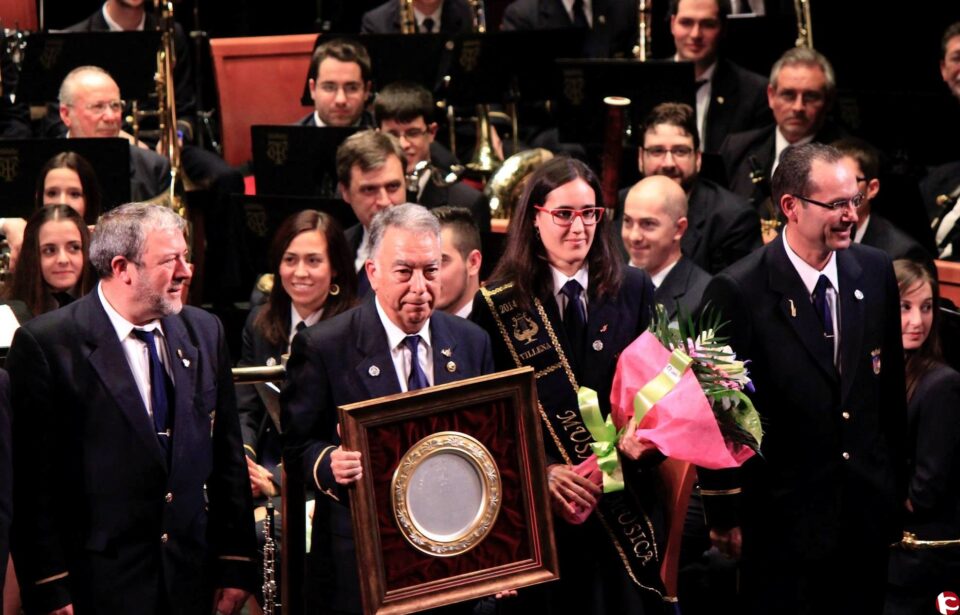 Concierto de la Banda Municipal en honor a Santa Cecilia: "y la música se hizo pintura"