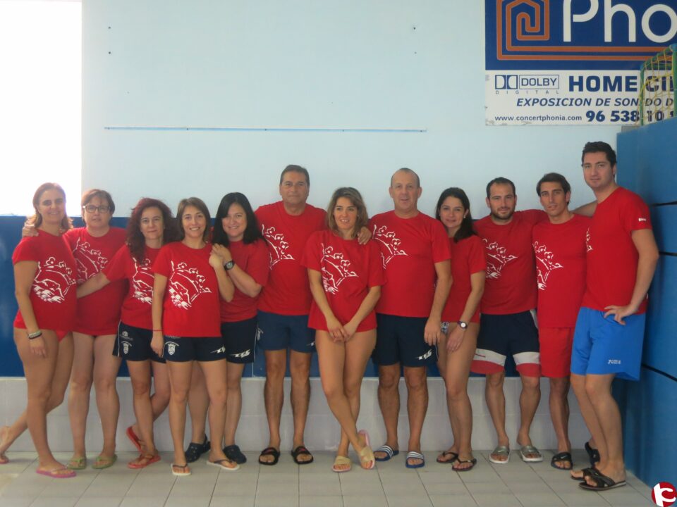NOTABLE INICIO DE TEMPORADA DEL EQUIPO MASTER DE NATACION DEL CENTRO EXCURSIONISTA ELDENSE