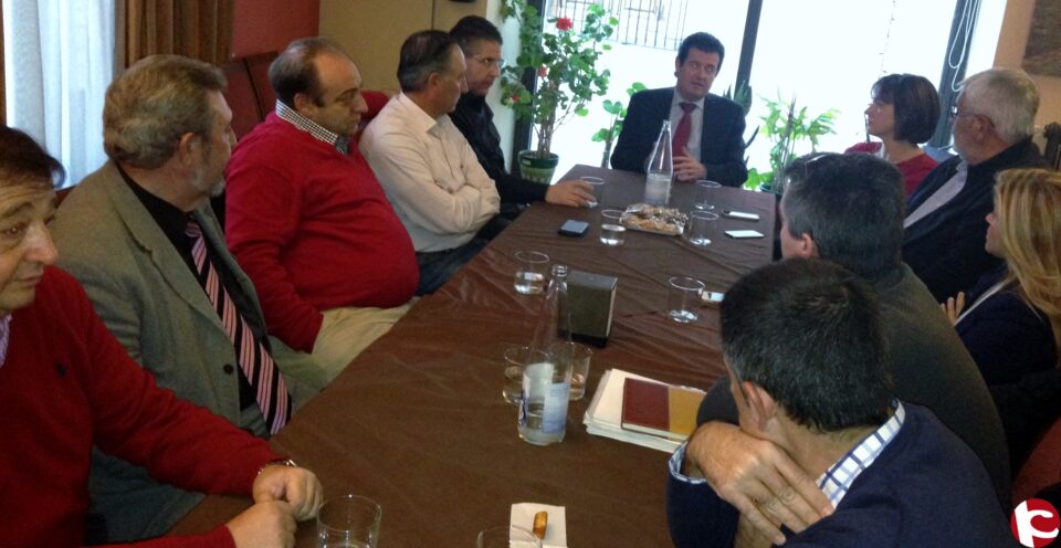 Nota del Prensa del PP: Visita de José Císcar con alcaldes del Alto Vinalopó
