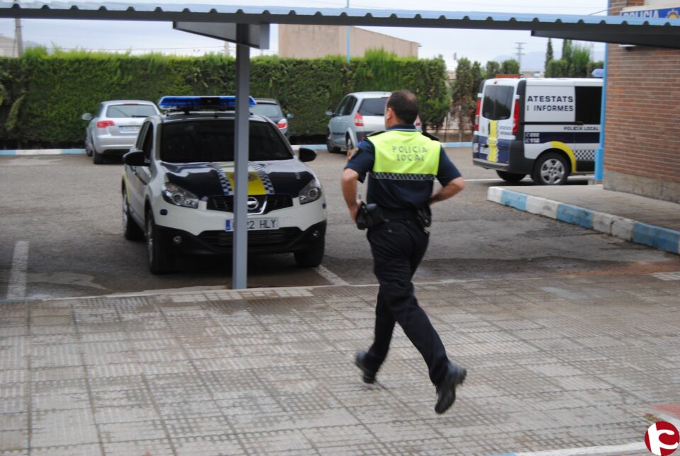 Identificados varios jóvenes y detenidos dos de ellos por daños en vehículos y contenedores el fin de semana