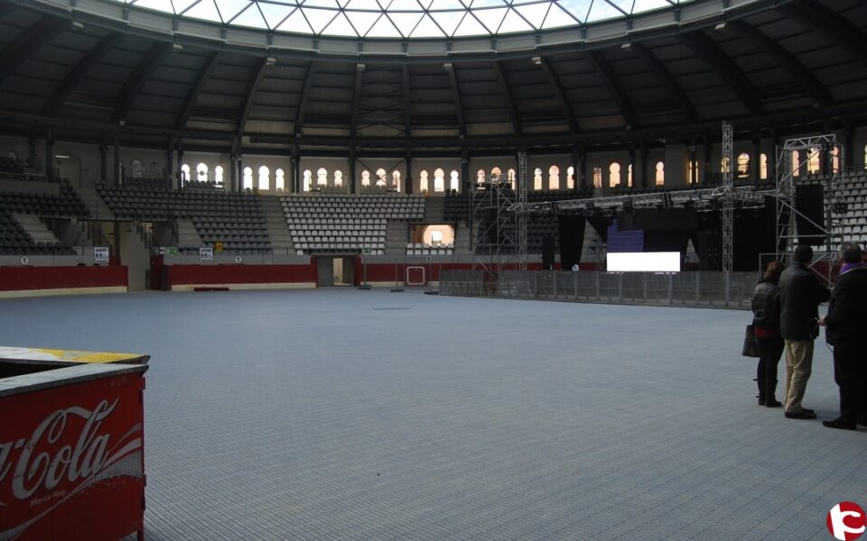 El suelo técnico es ya una realidad en la Plaza de Toros de Villena