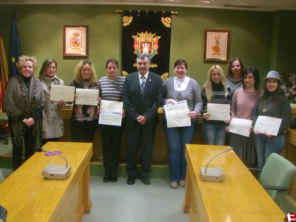 La ADESP entrega los premios EmprendeAventura 2014 a emprendedoras locales