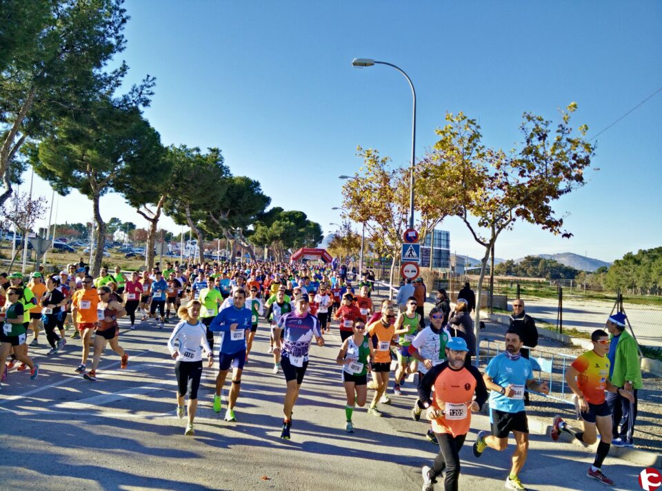EL FINLANDÉS AKI NUMMELA GANA LA 29 EDICIÓN DEL MEDIO MARATÓN DE ASPE