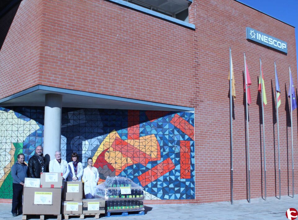 INESCOP dona a Cáritas 650 kg en alimentos