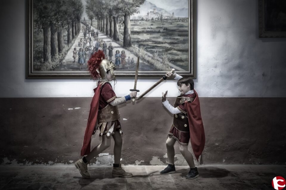 Premios a las fotografías presentadas al 2º concurso de fotografía "FIESTAS DE NAVIDAD Y REYES DE LAS VIRTUDES 2015".