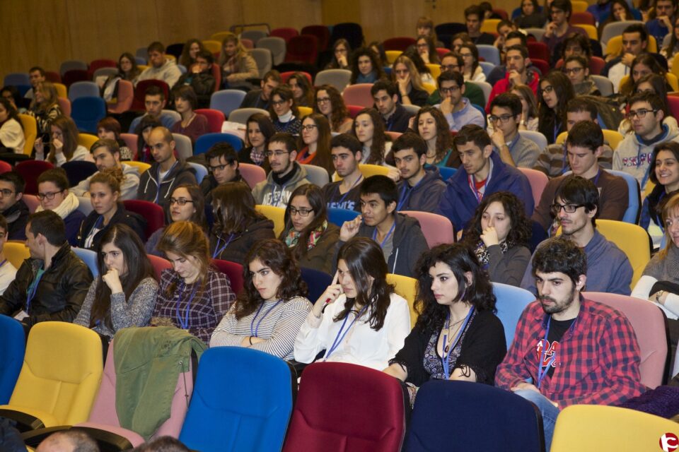 Con más de 380 inscritos arranca el I Congreso de Estudiantes de Ciencias de la Universidad de Alicante