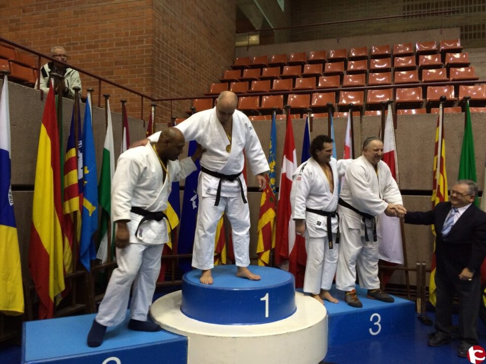 Francisco Beltran Profesor de la Escuela de Judo del CAMV consigue el 3º Puesto en el " I Torneig Internacional de Judo Veterans en Barcelona "